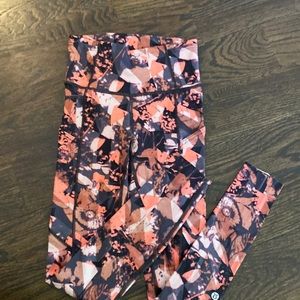 Lululemon leggings